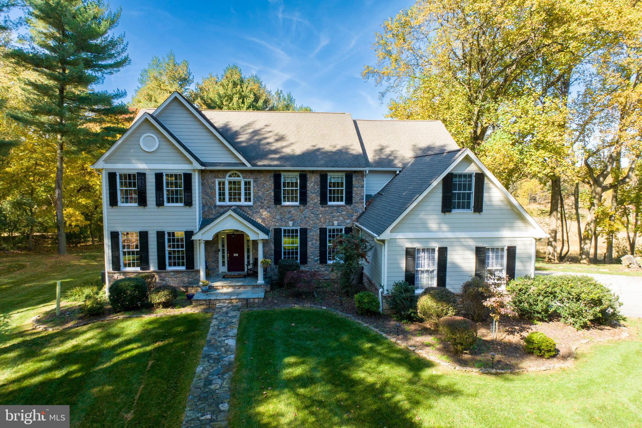 FOX HOLLOW - Residential