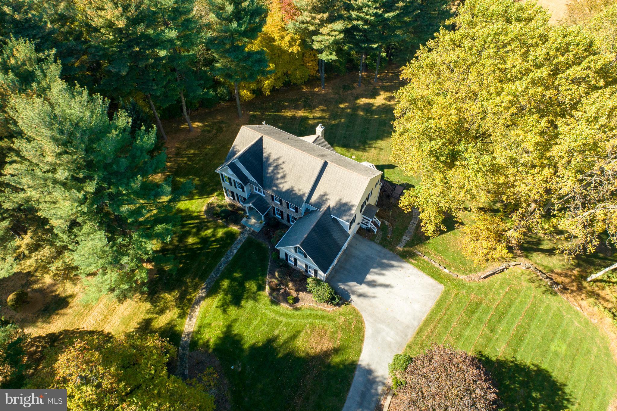 FOX HOLLOW - Residential