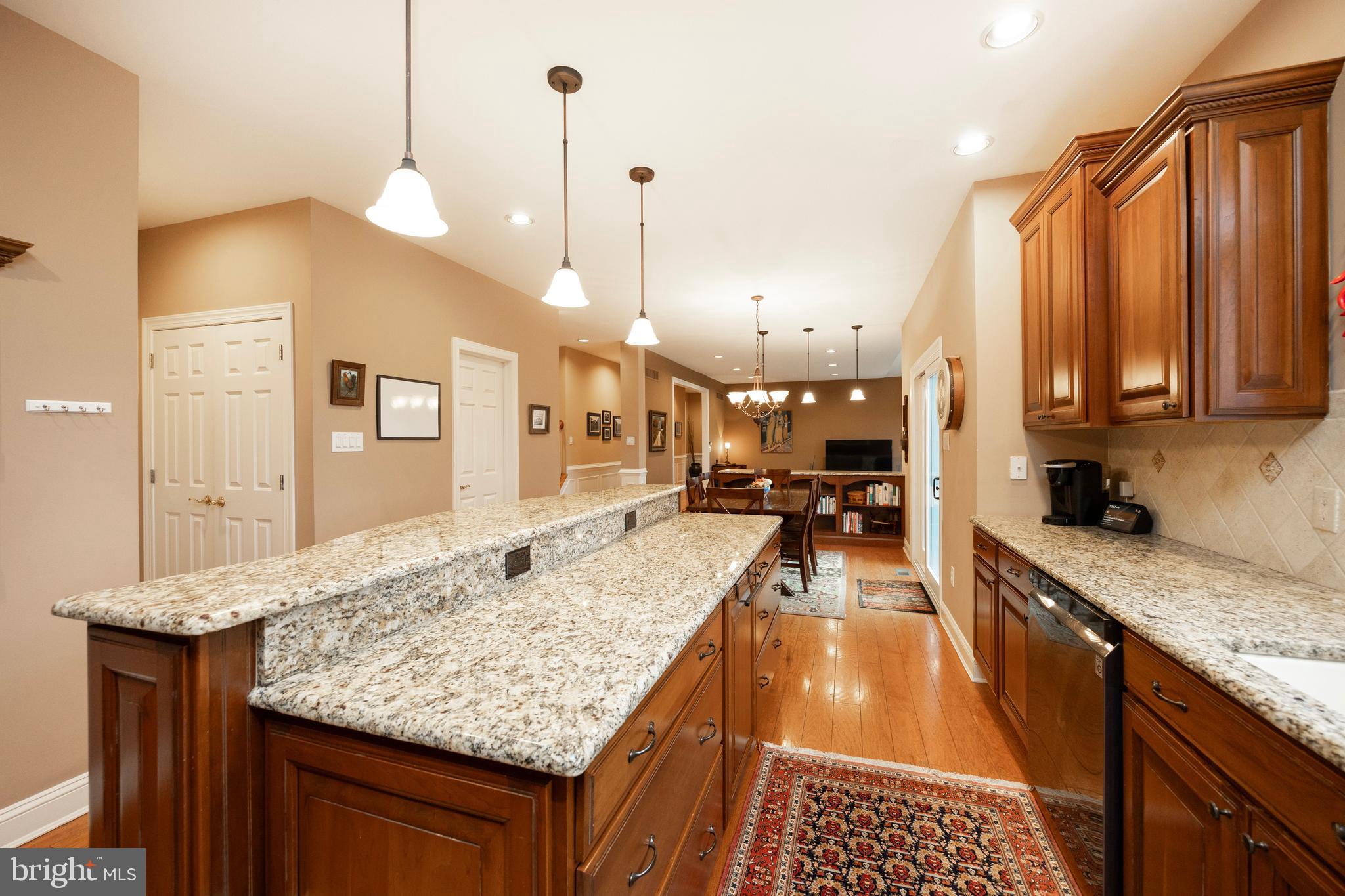 FOX HOLLOW - Residential