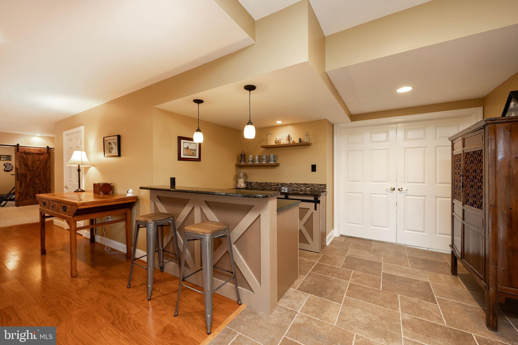 FOX HOLLOW - Residential