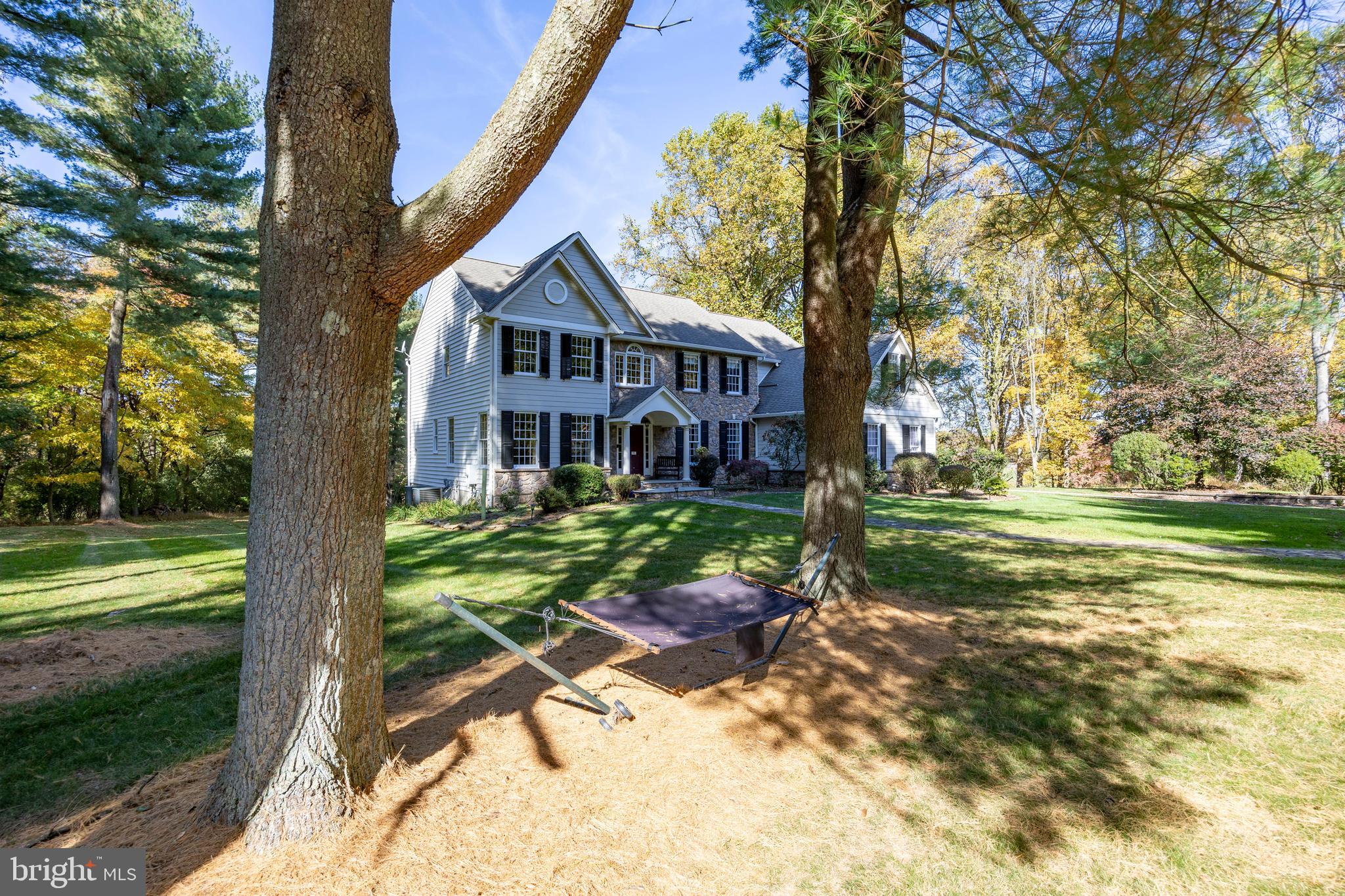 FOX HOLLOW - Residential