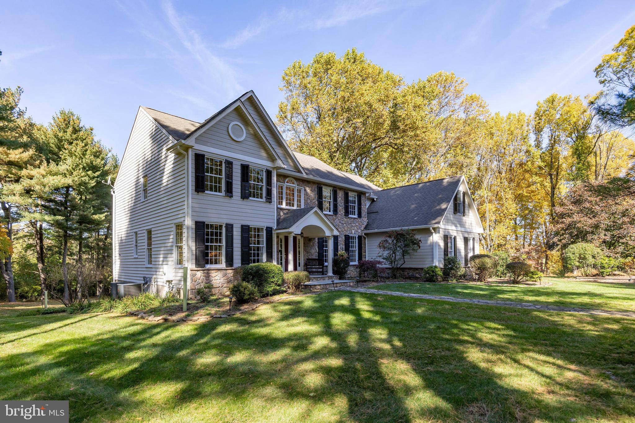 FOX HOLLOW - Residential