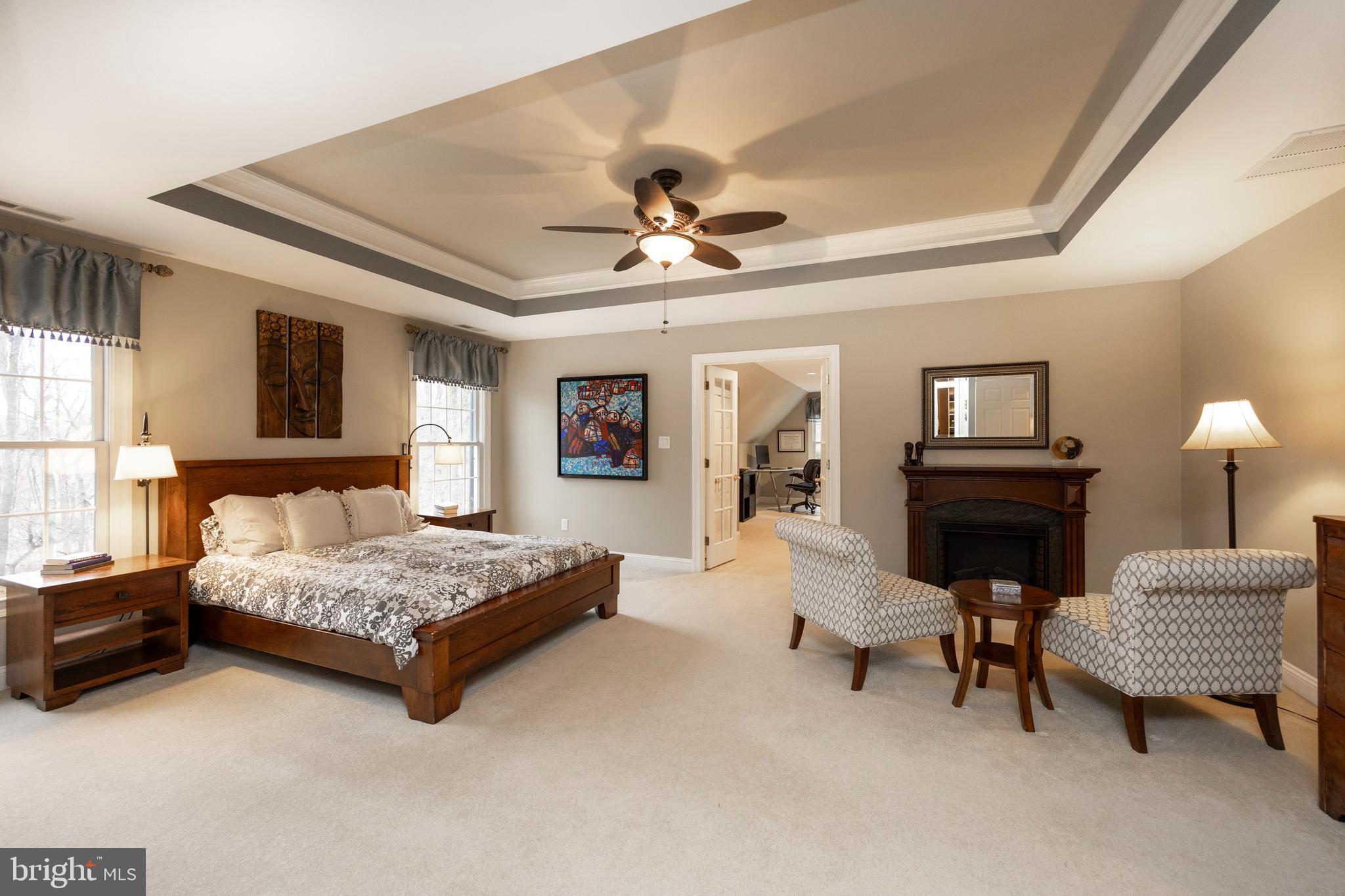 FOX HOLLOW - Residential