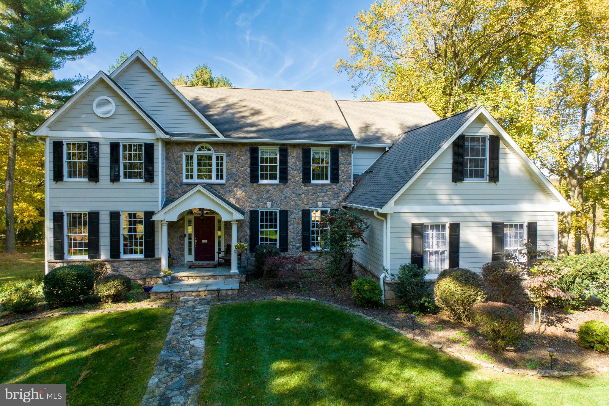 FOX HOLLOW - Residential