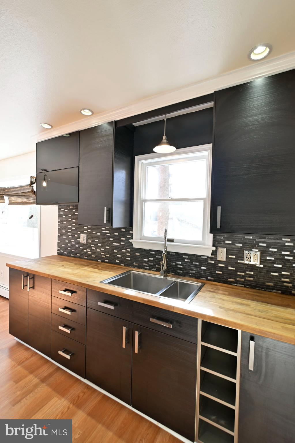 FAIRWAYS - Residential