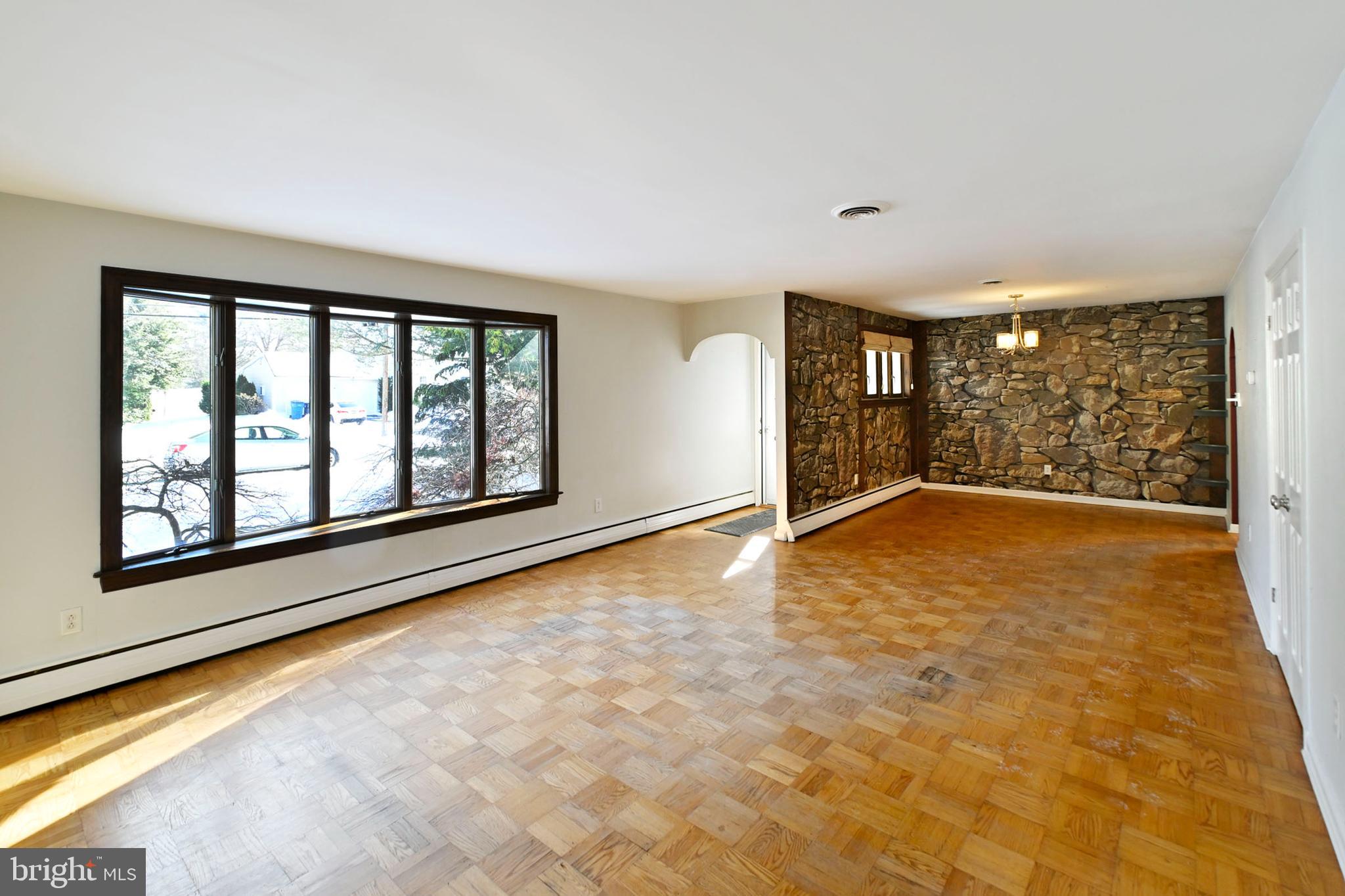 FAIRWAYS - Residential