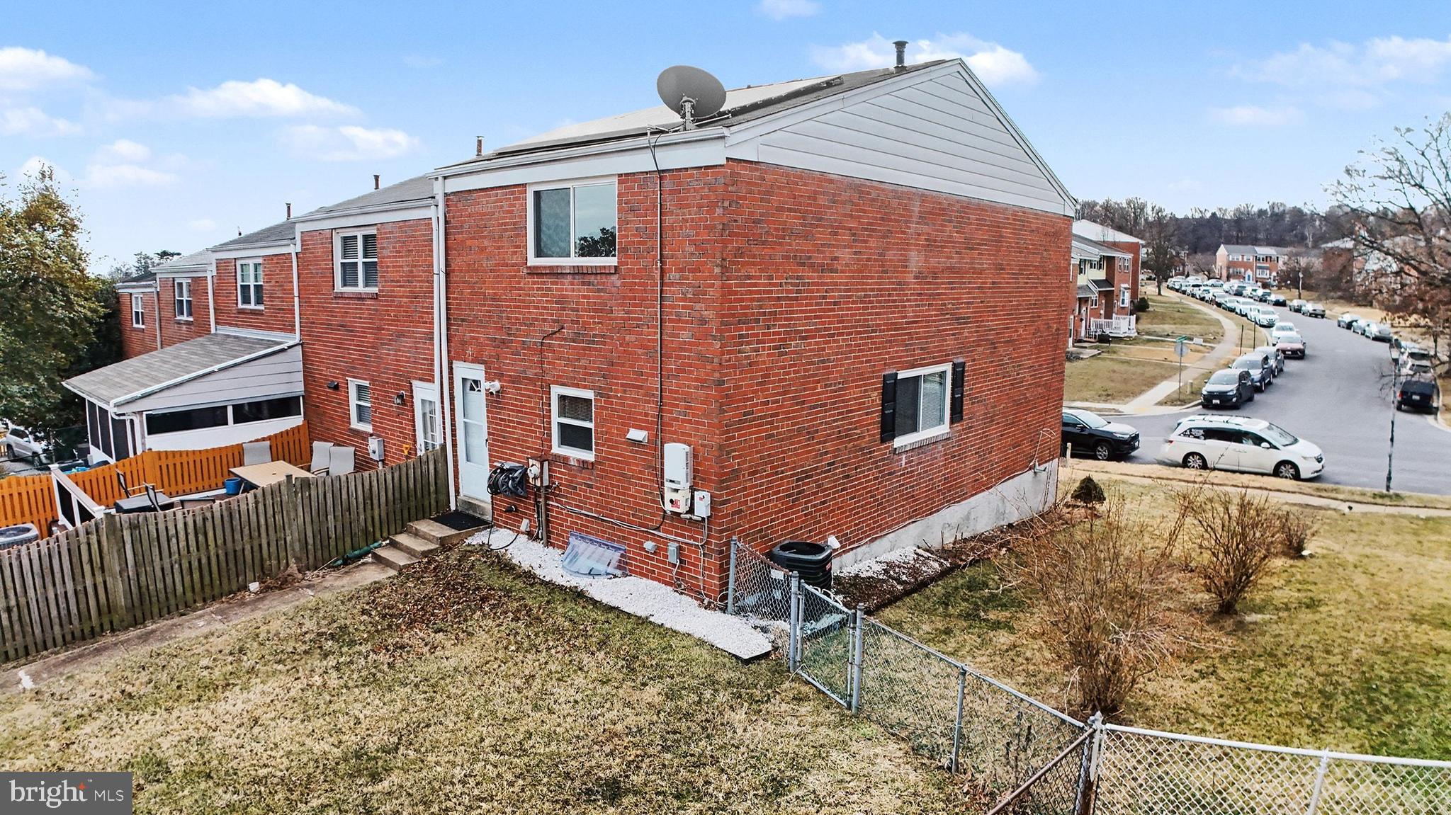 HUNTSMOOR VILLAGE NORTH - Residential