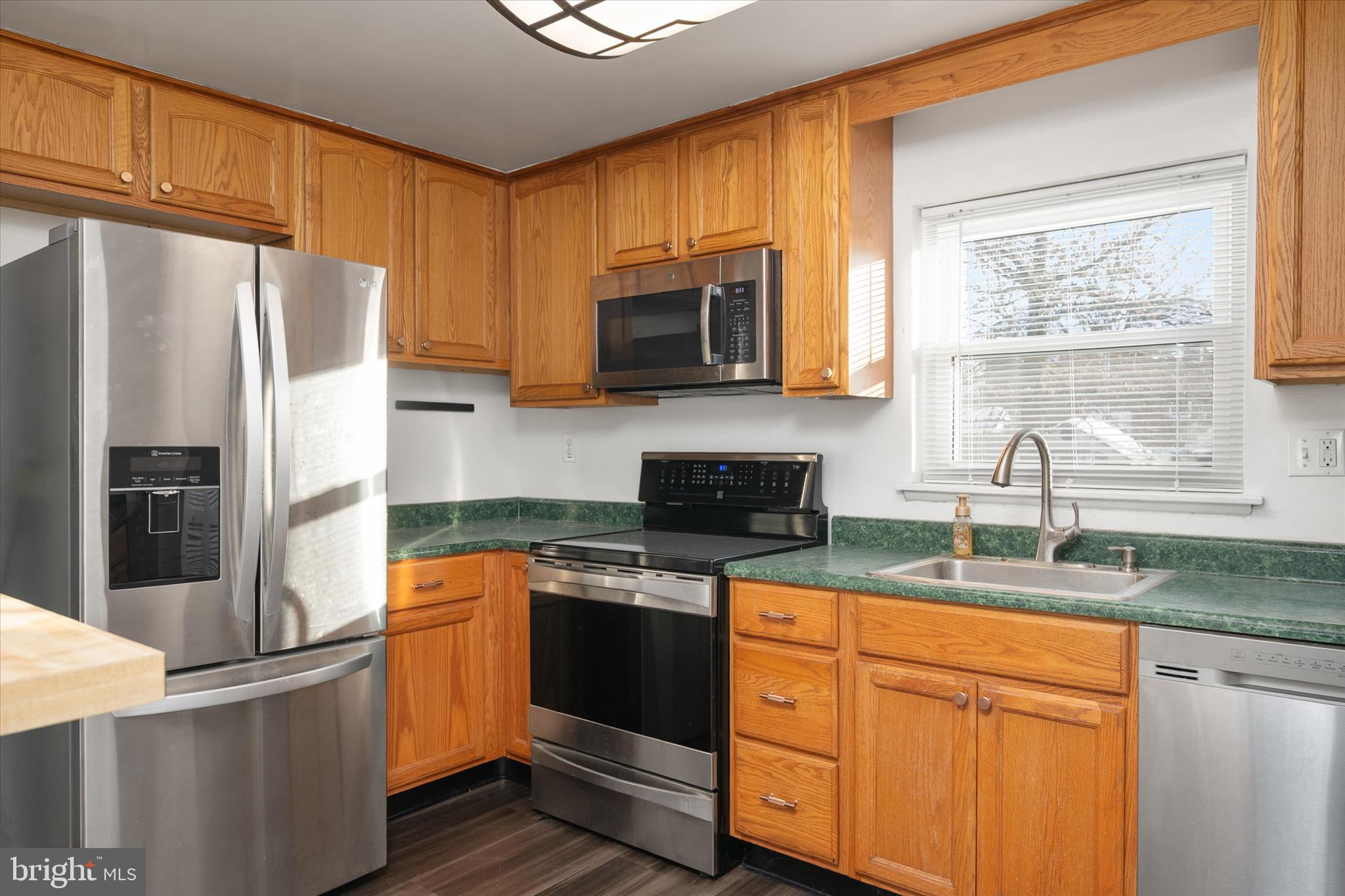 HUNTSMOOR VILLAGE NORTH - Residential