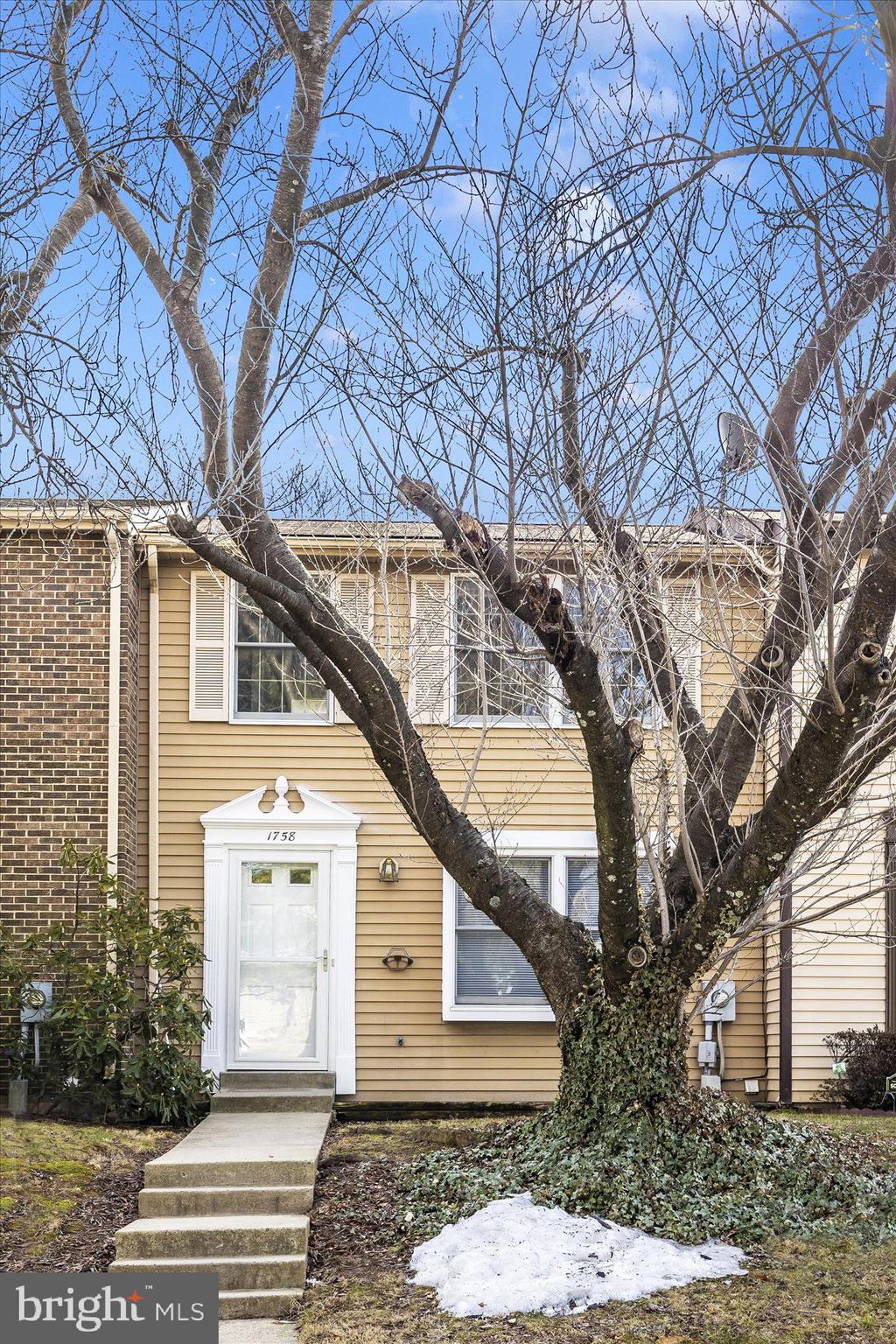 AMBER MEADOWS - Residential