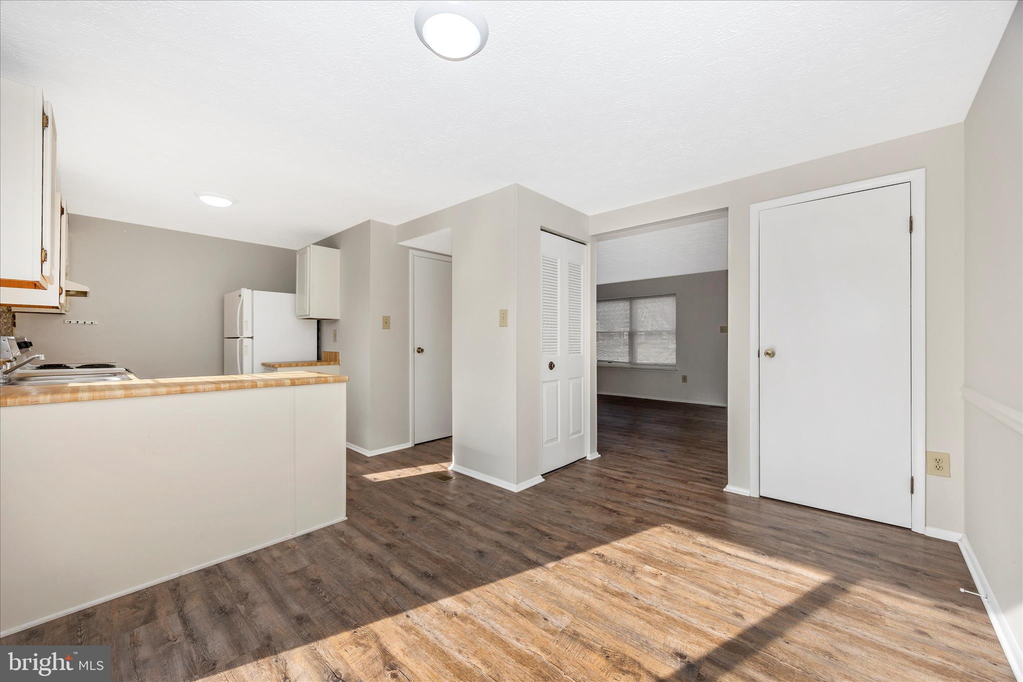 AMBER MEADOWS - Residential