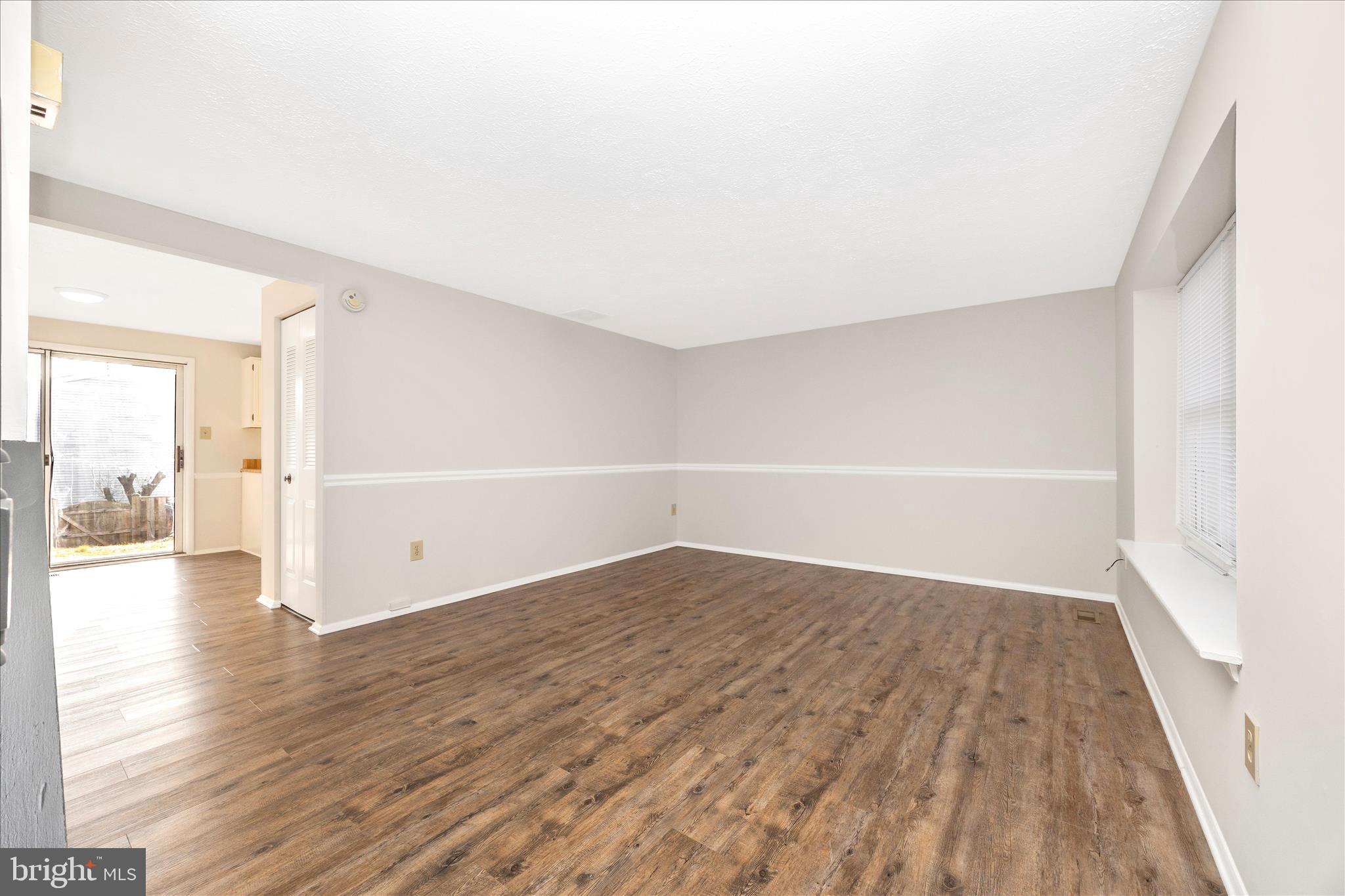 AMBER MEADOWS - Residential