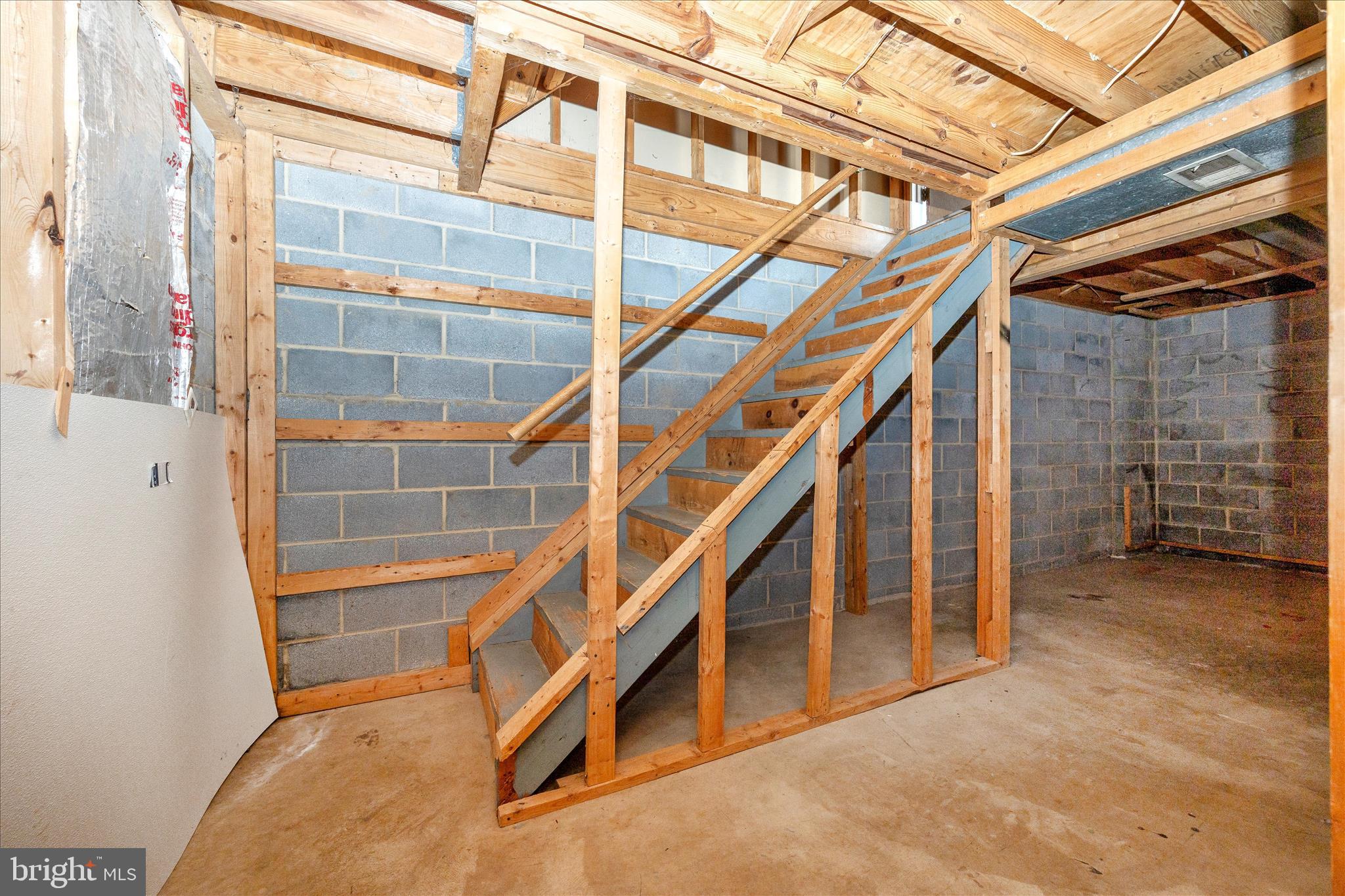 AMBER MEADOWS - Residential