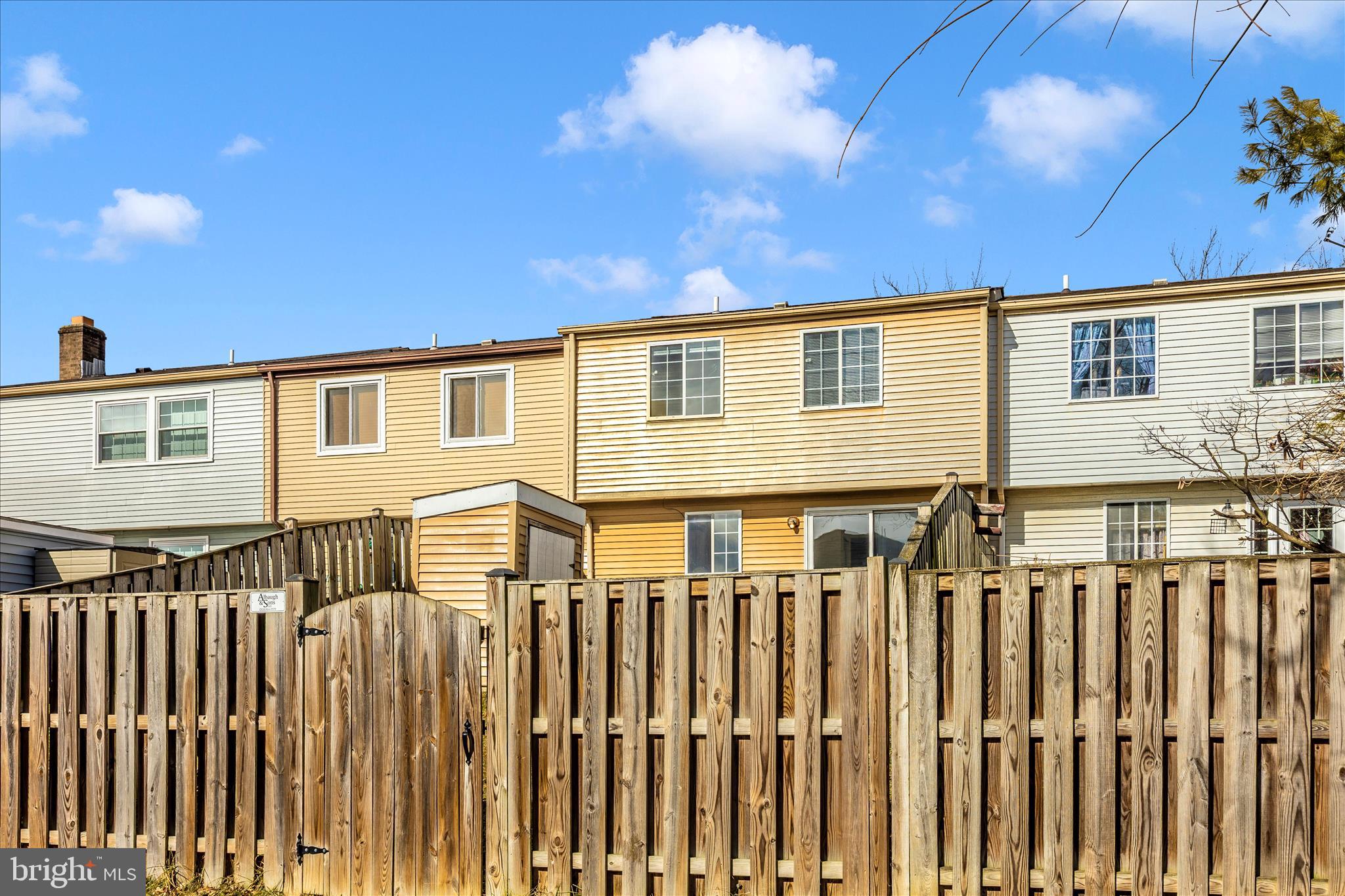 AMBER MEADOWS - Residential