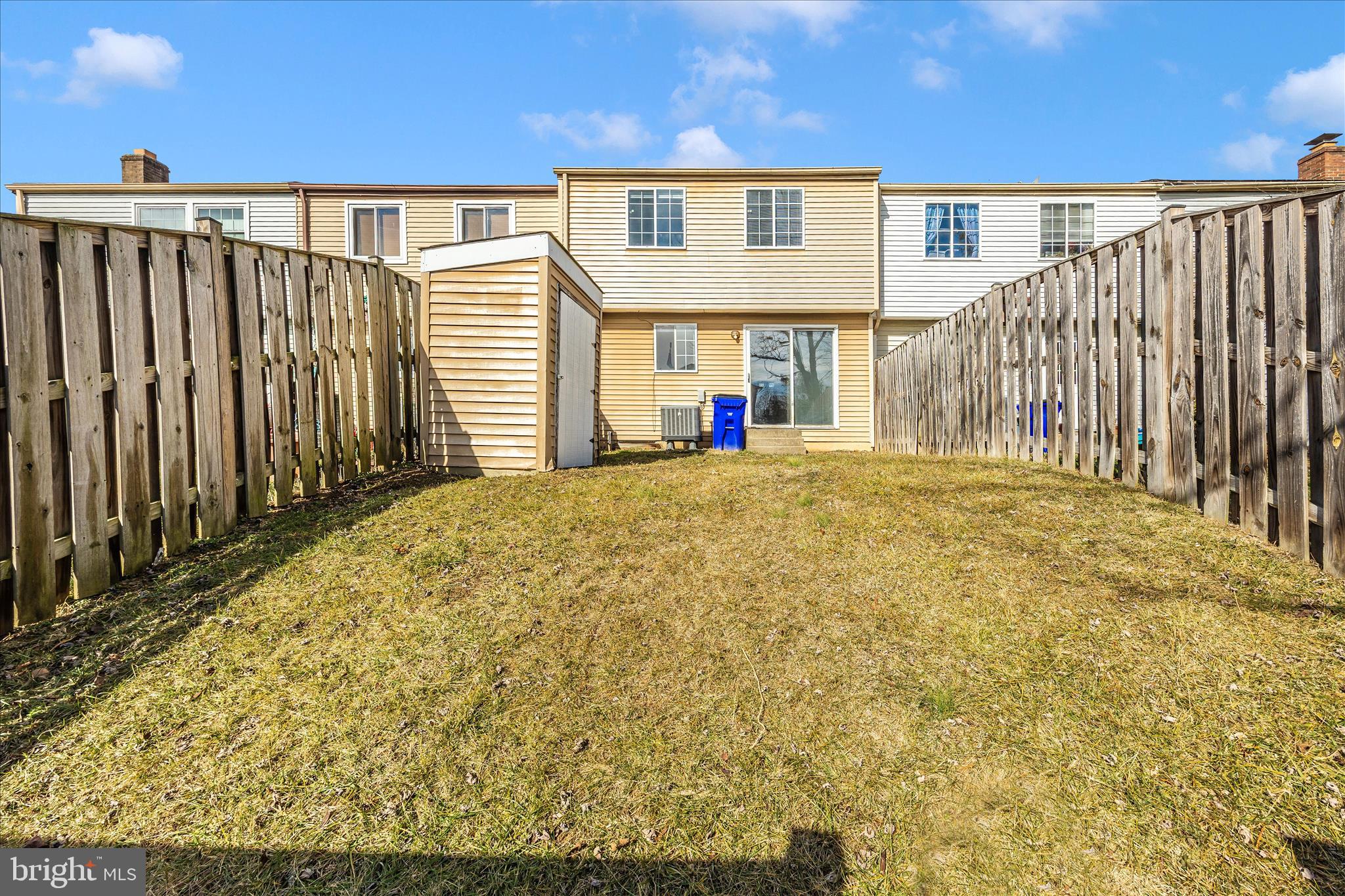 AMBER MEADOWS - Residential