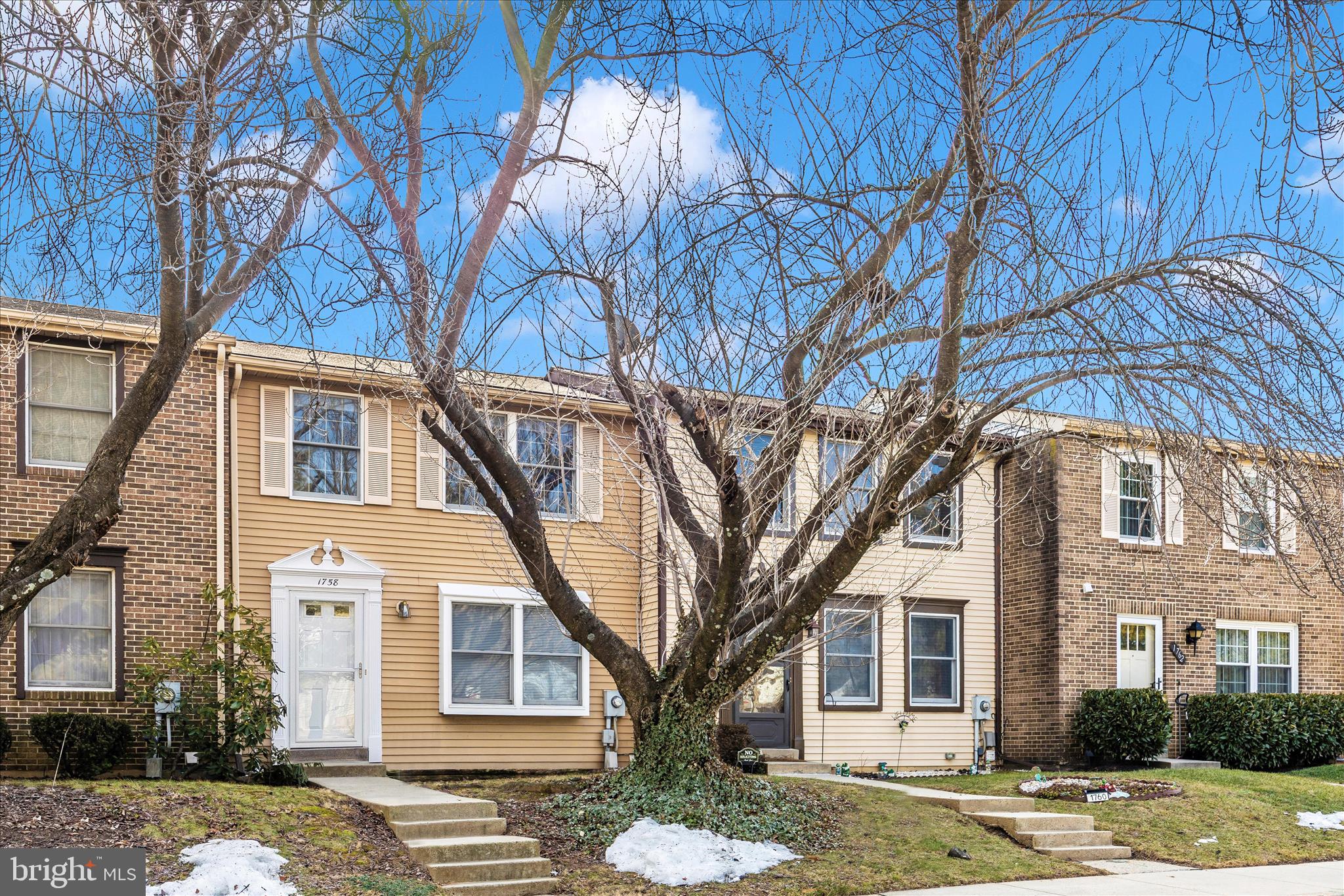 AMBER MEADOWS - Residential