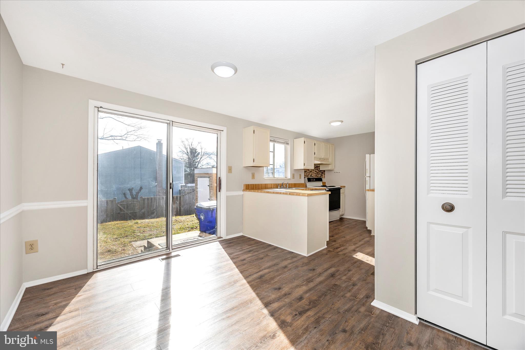 AMBER MEADOWS - Residential