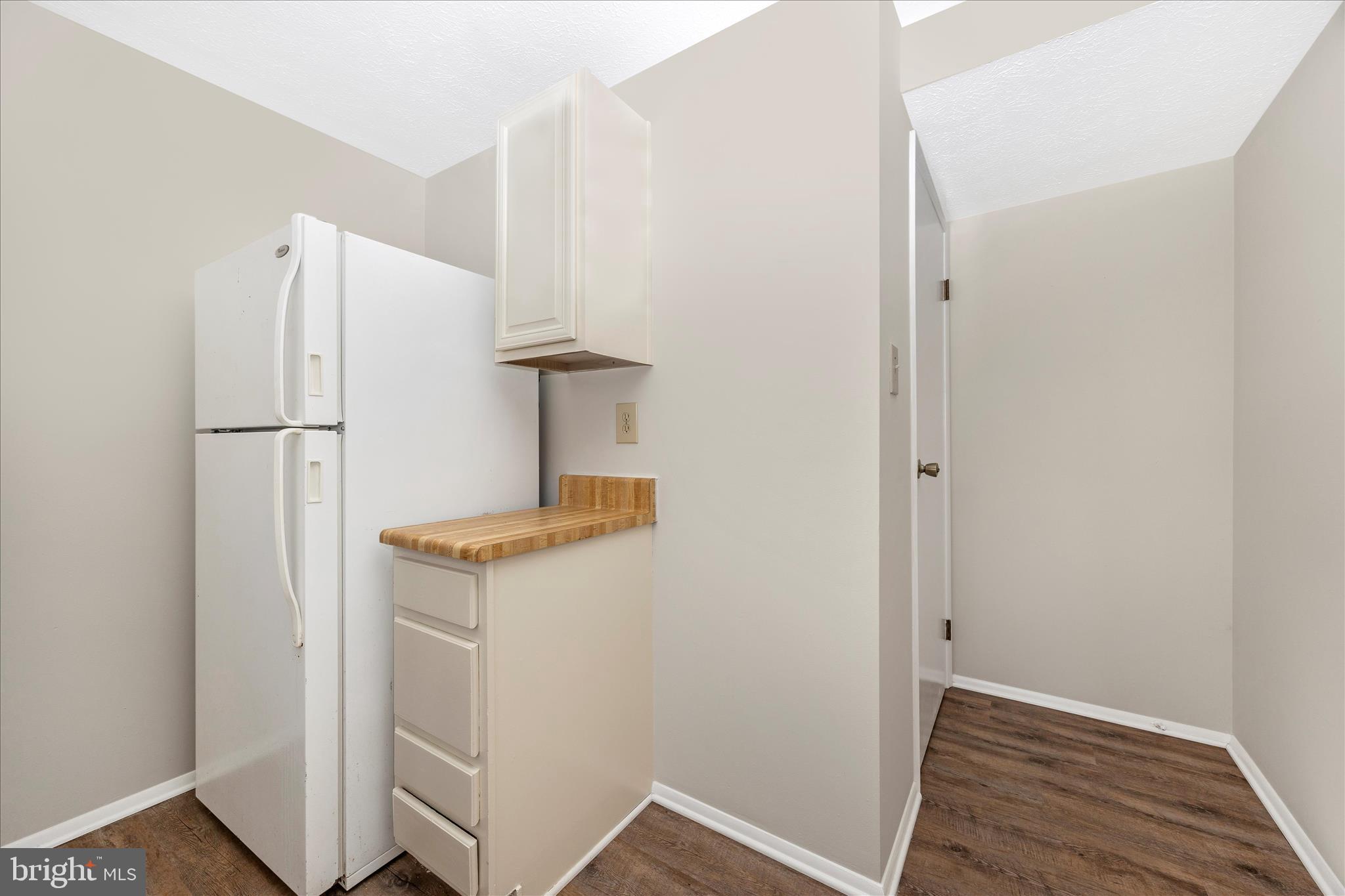 AMBER MEADOWS - Residential