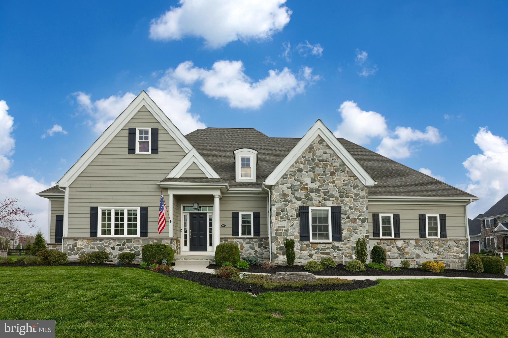 STONEHENGE RESERVE - Residential