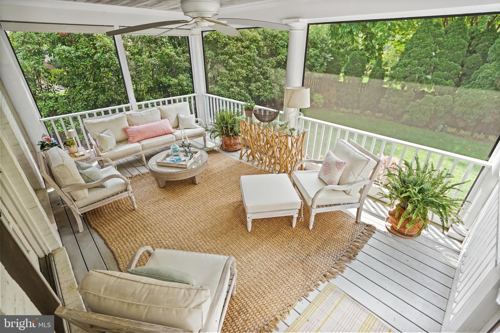 COLONIAL PARK - Residential