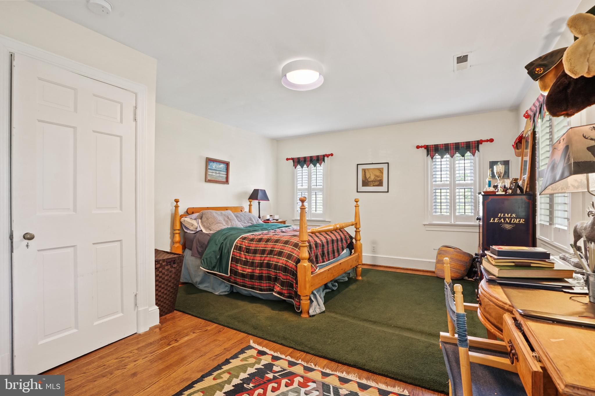 COLONIAL PARK - Residential