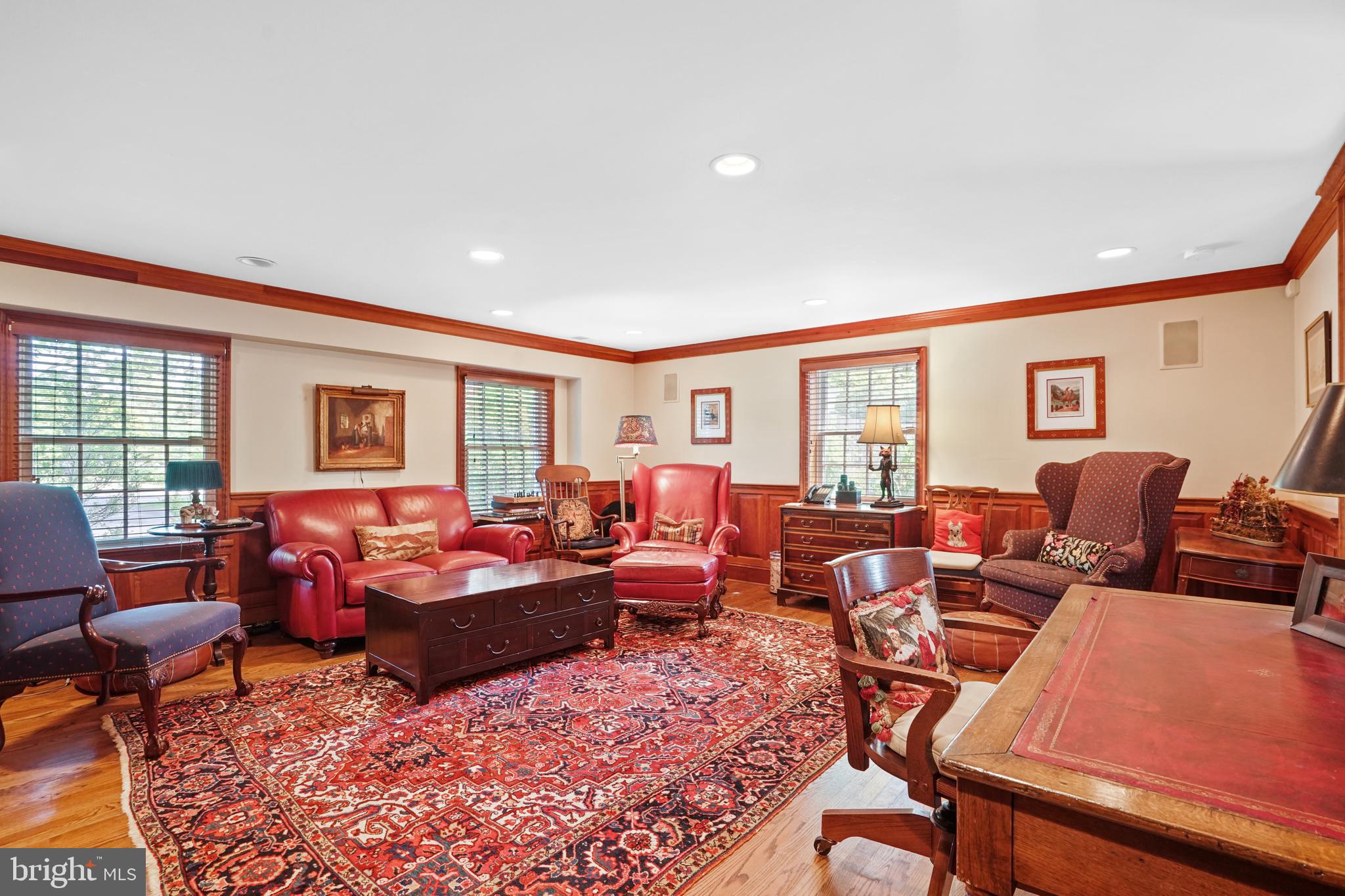 COLONIAL PARK - Residential