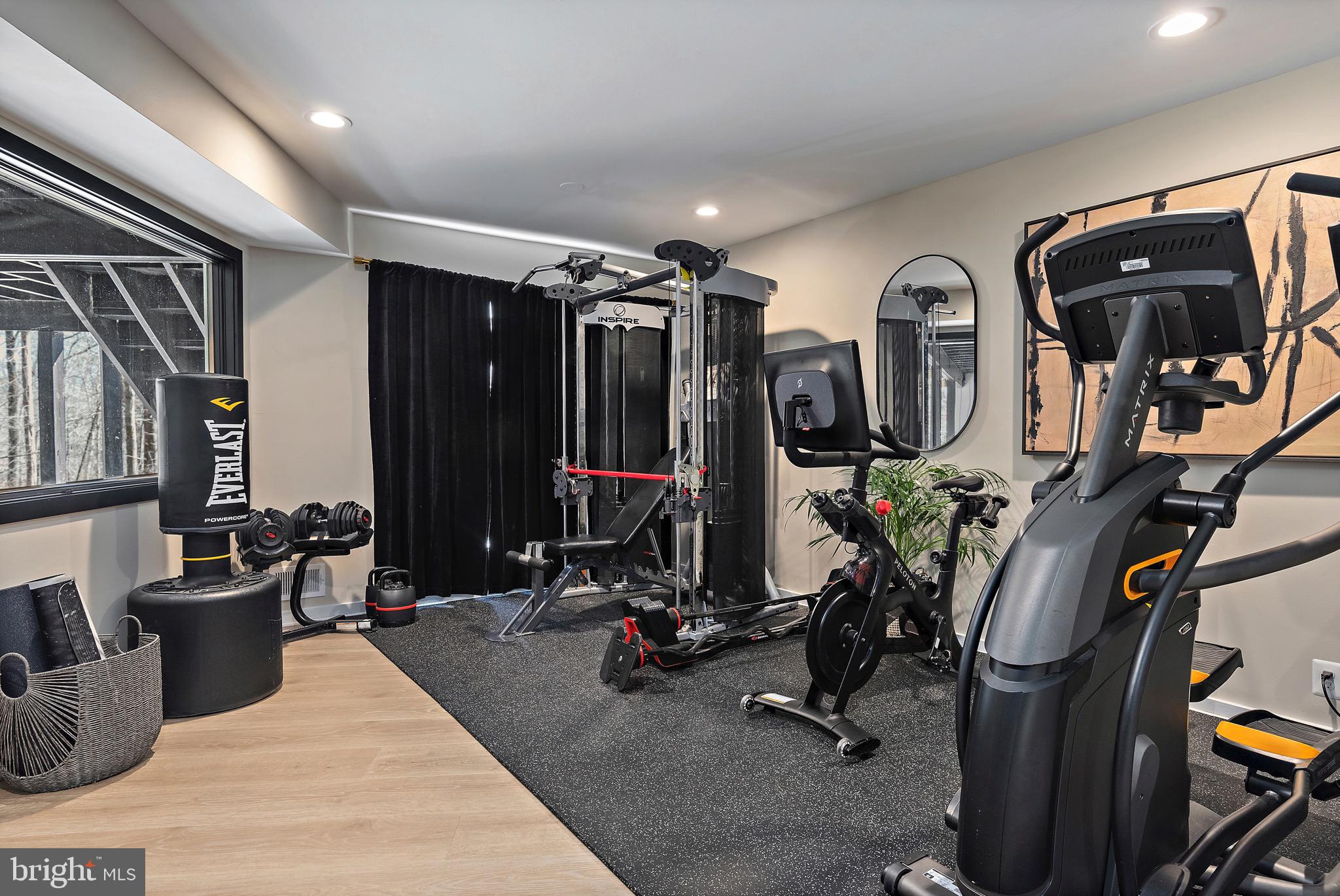 WOODMARK - Residential