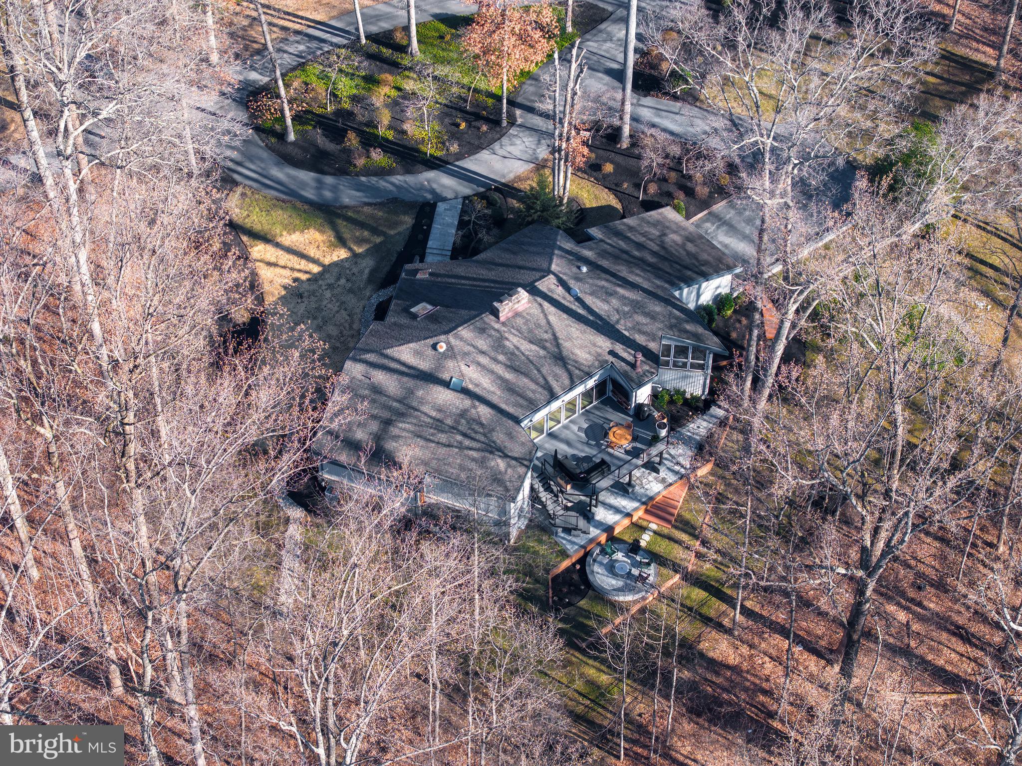 3707 RED OAK LANE