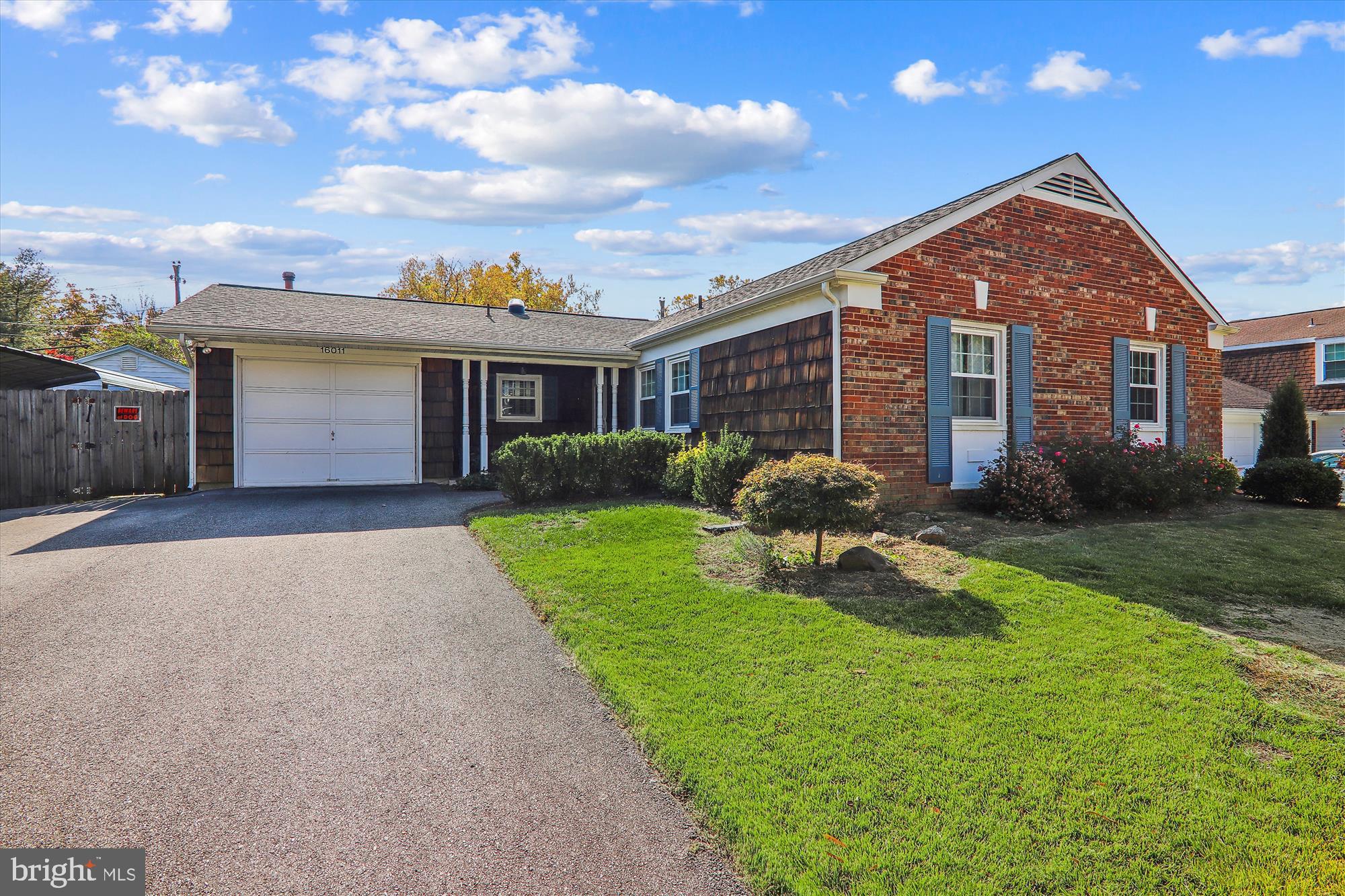 POINTER RIDGE - Residential