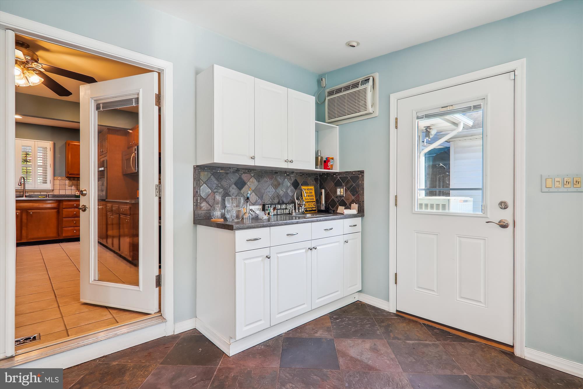 POINTER RIDGE - Residential