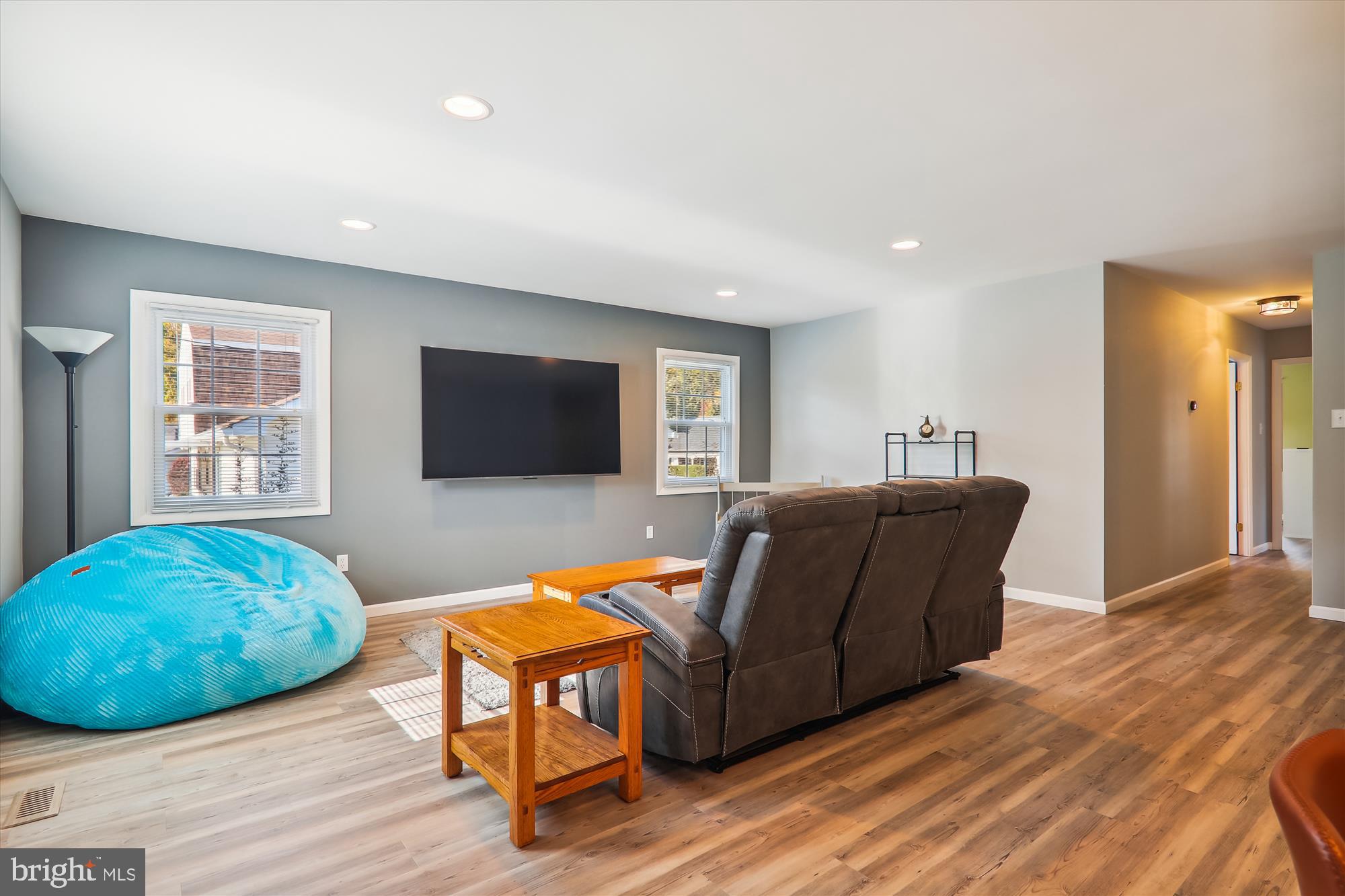 POINTER RIDGE - Residential