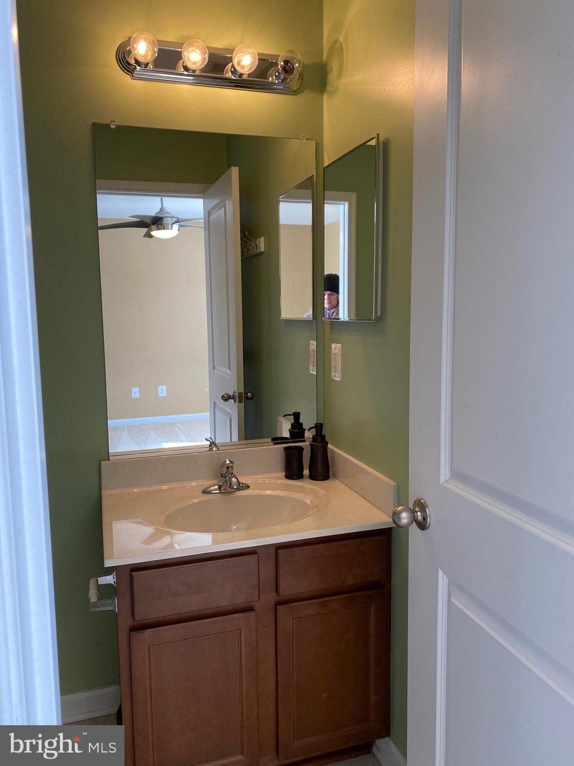 RIVIERA BEACH - Residential