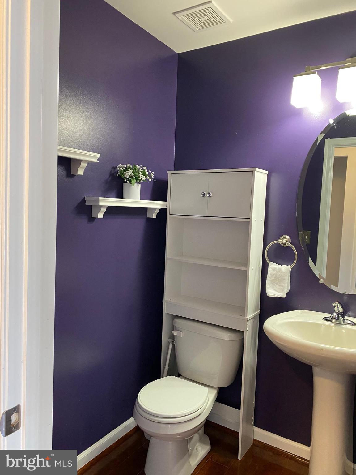 RIVIERA BEACH - Residential