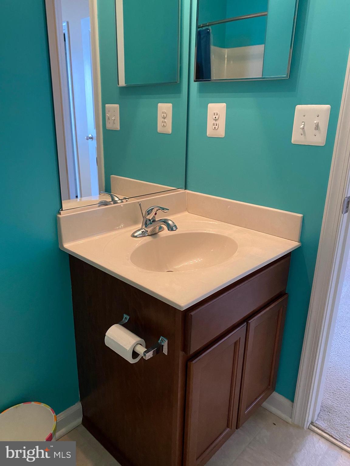 RIVIERA BEACH - Residential