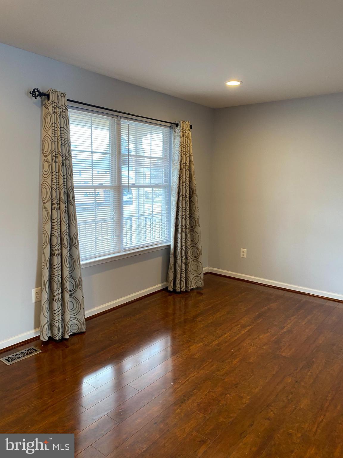 RIVIERA BEACH - Residential