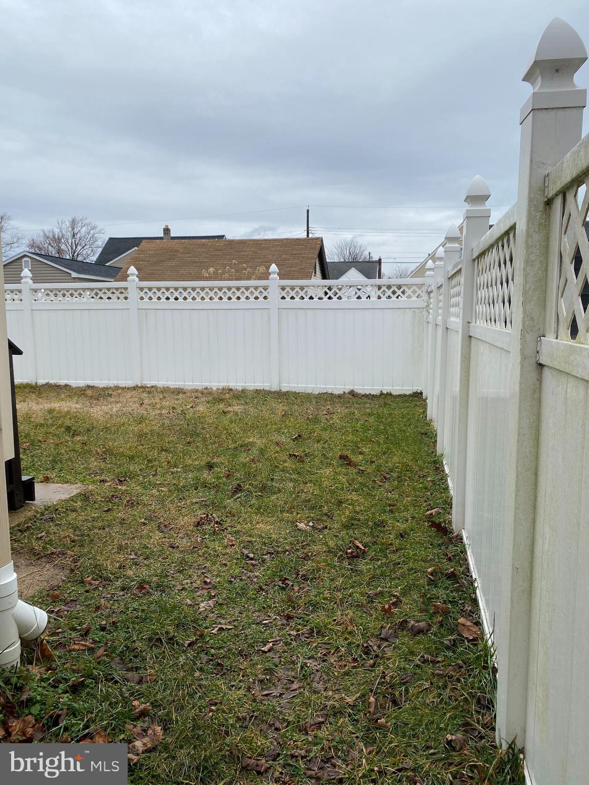 RIVIERA BEACH - Residential