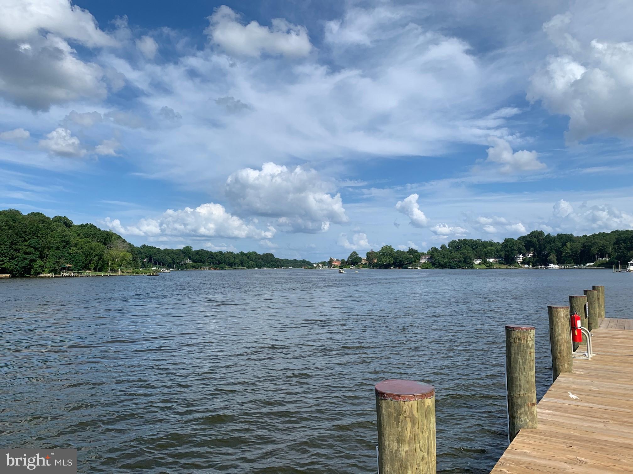 HARBOR HILLS - Residential