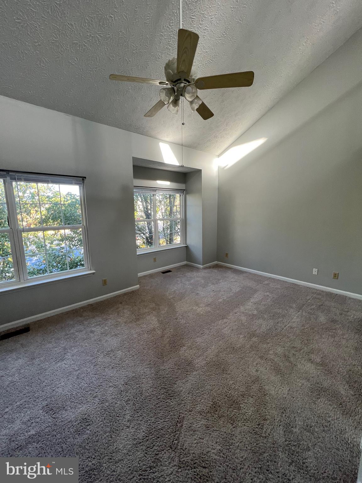 HIGHPOINTE - Residential Lease