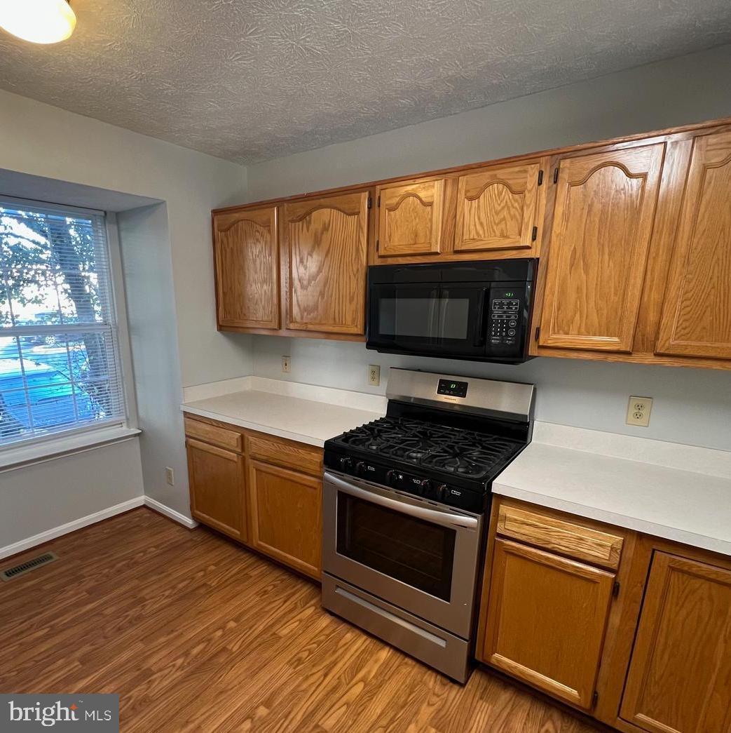 HIGHPOINTE - Residential Lease