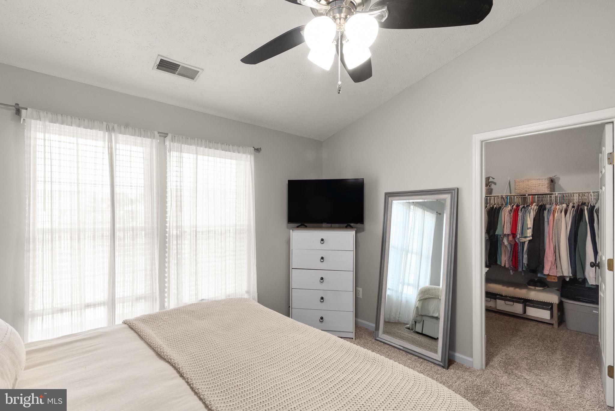 CONSTANT RIDGE - Residential