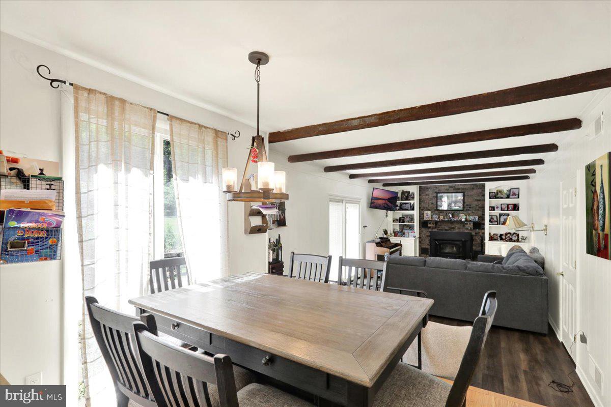 WOODRIDGE - Residential