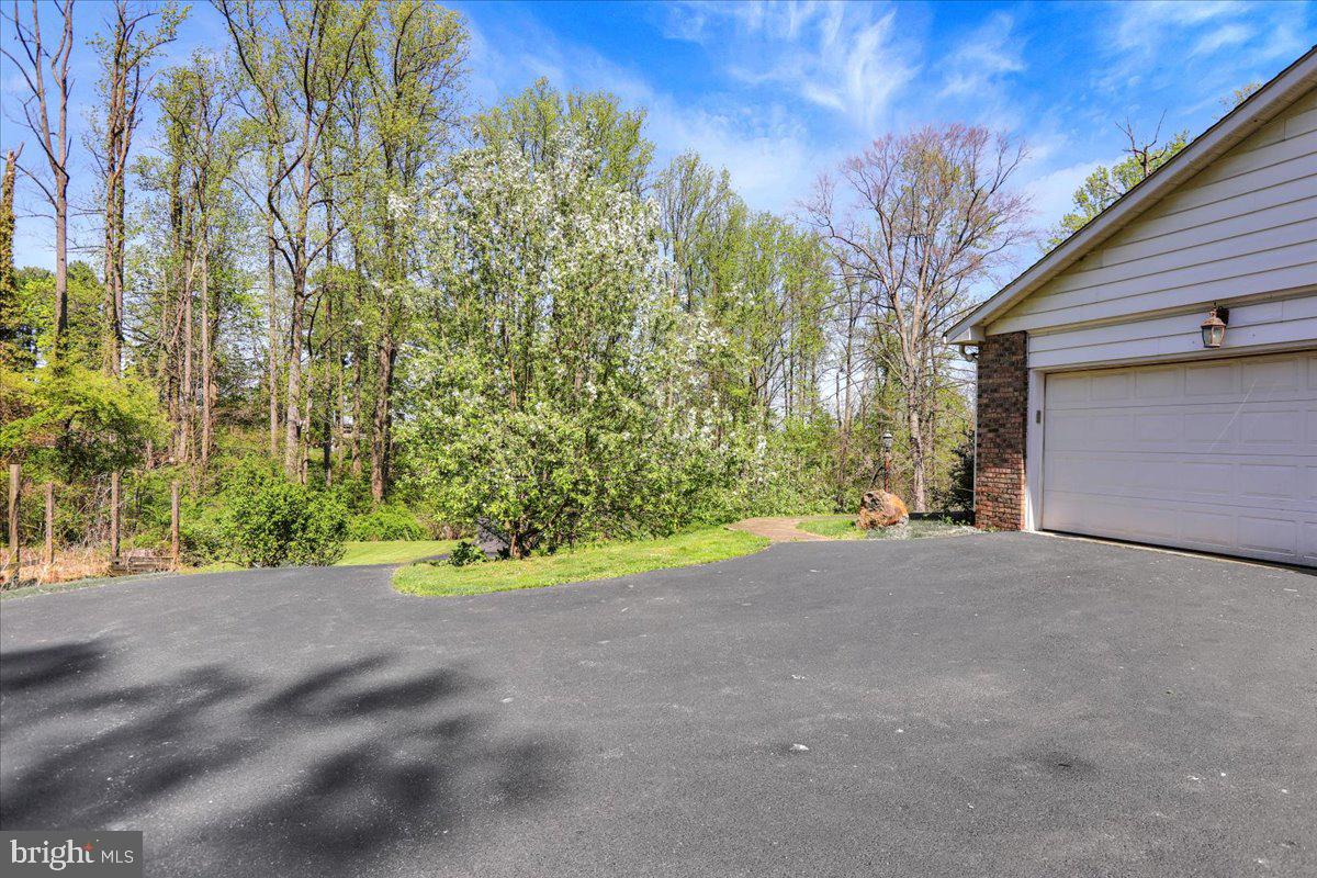 WOODRIDGE - Residential