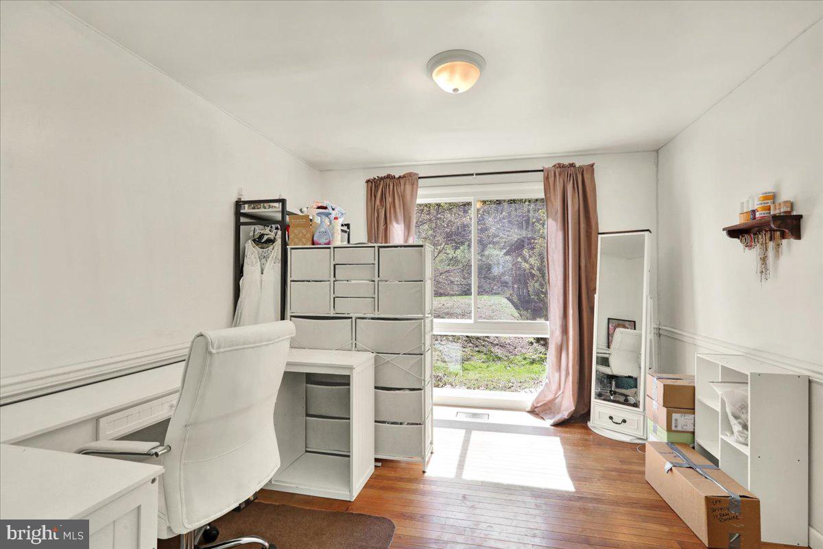 WOODRIDGE - Residential