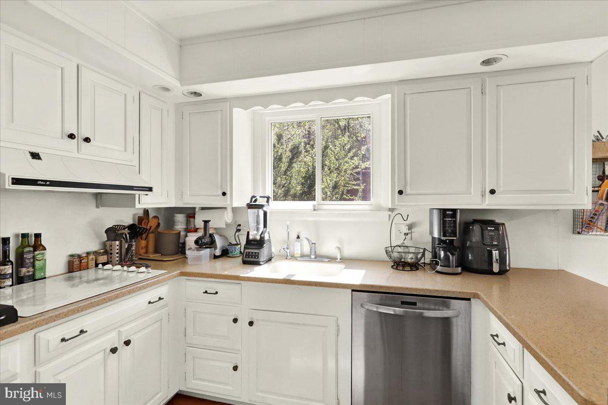 WOODRIDGE - Residential