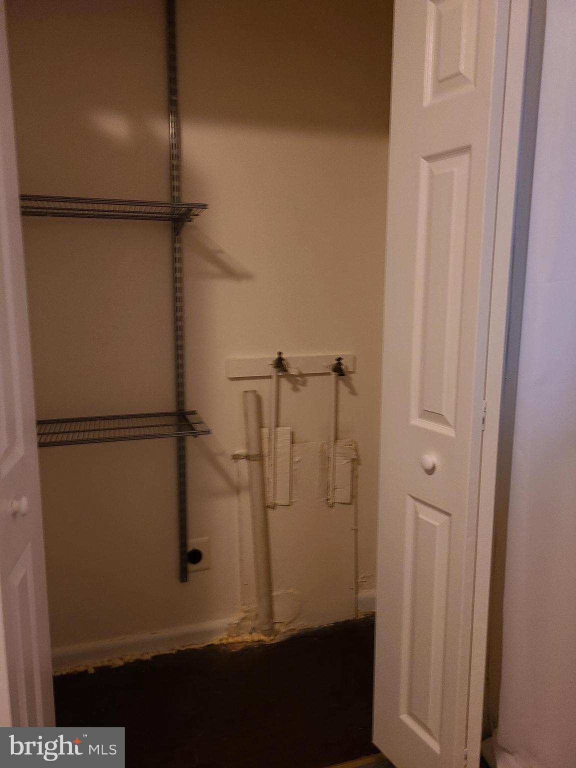 IVERSON VILLAGE CONDO - Residential