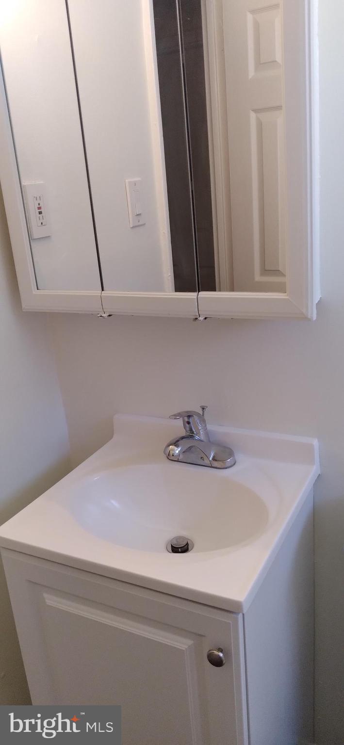 IVERSON VILLAGE CONDO - Residential