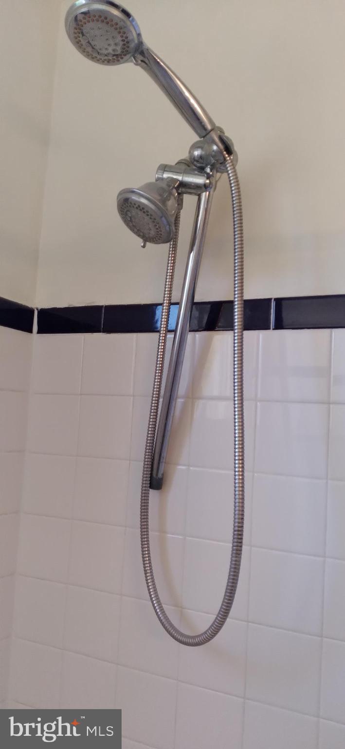 IVERSON VILLAGE CONDO - Residential