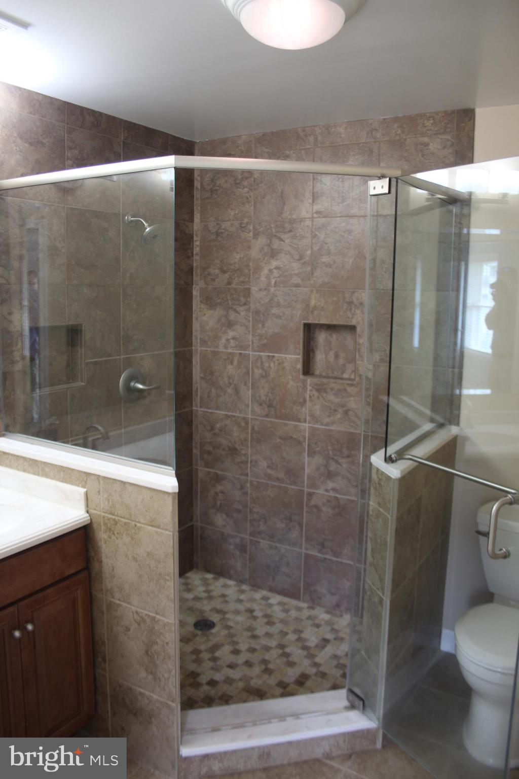 HALDANE LA PLATA - Residential