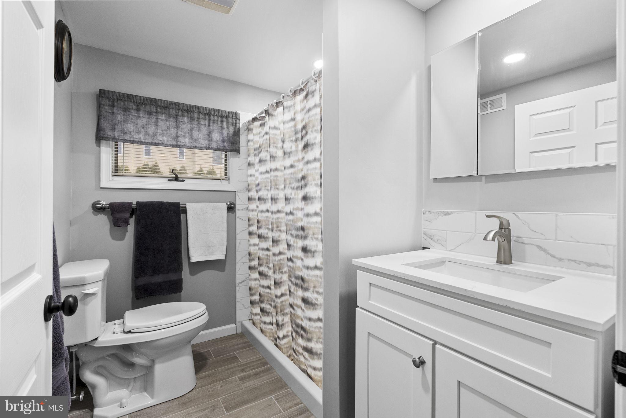 CASEY HILLS - Residential