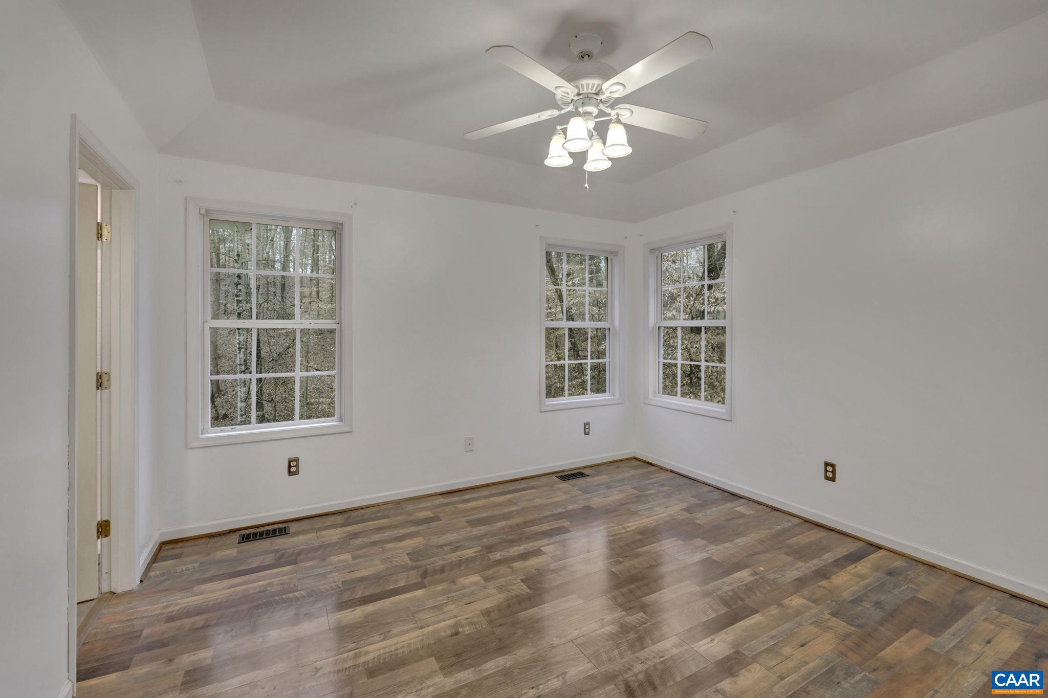 LAKE MONTICELLO - Residential