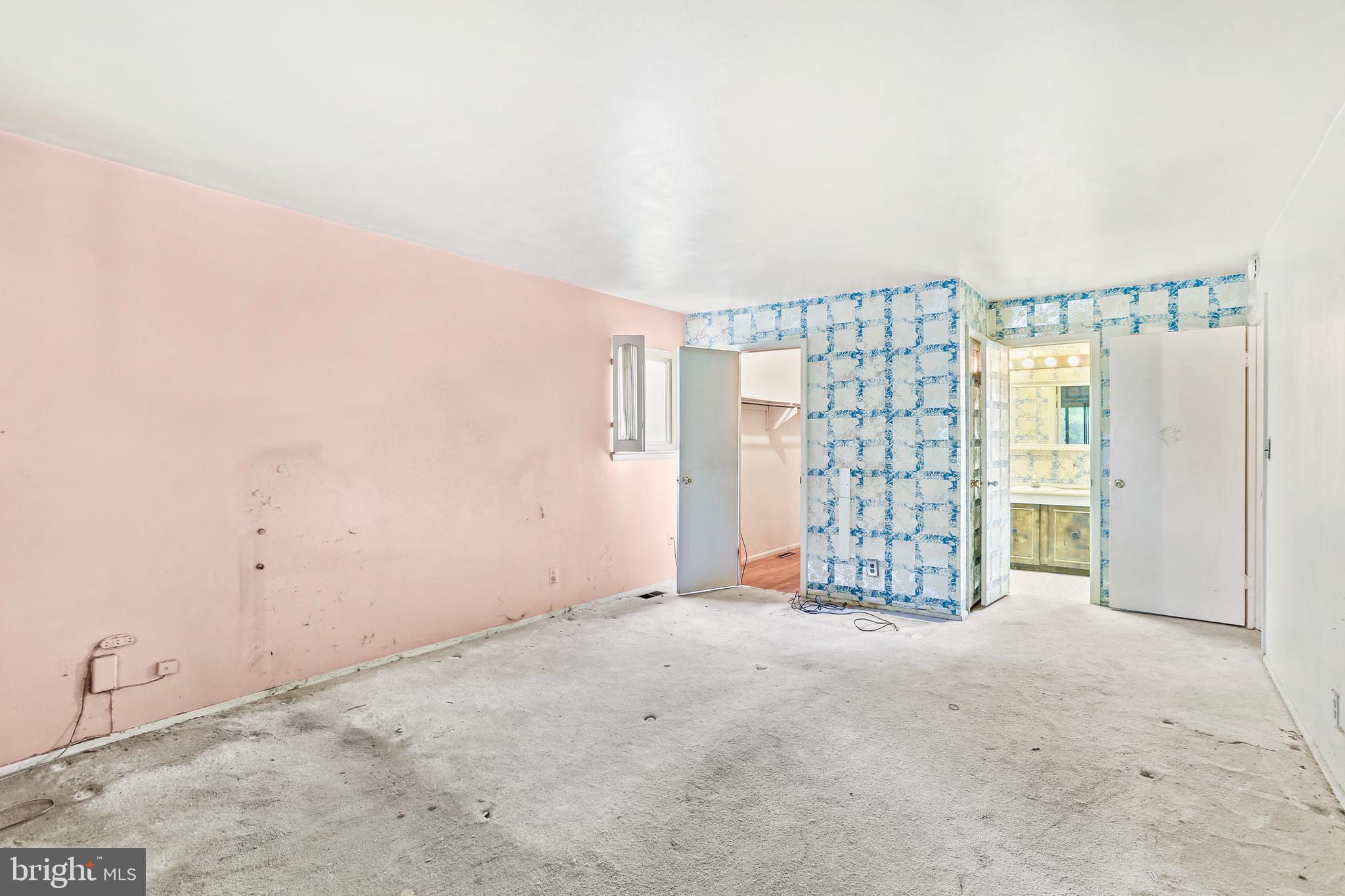 THE WOODLANDS - Residential